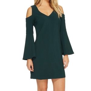 Green sz 10 Trina Turk green cold shoulder dress